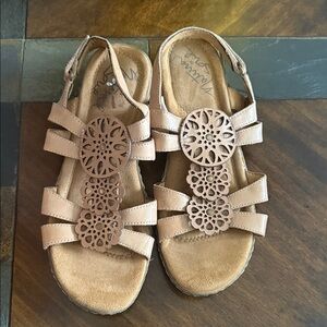 Natural Soul Tan Cutout Sandals